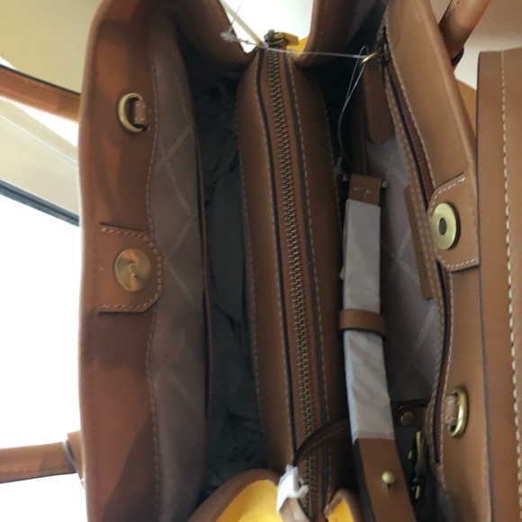 Michael Kors Tote - Picture 4 of 6